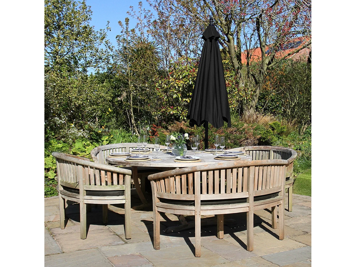 Black Cantilever Parasol & Fan Base