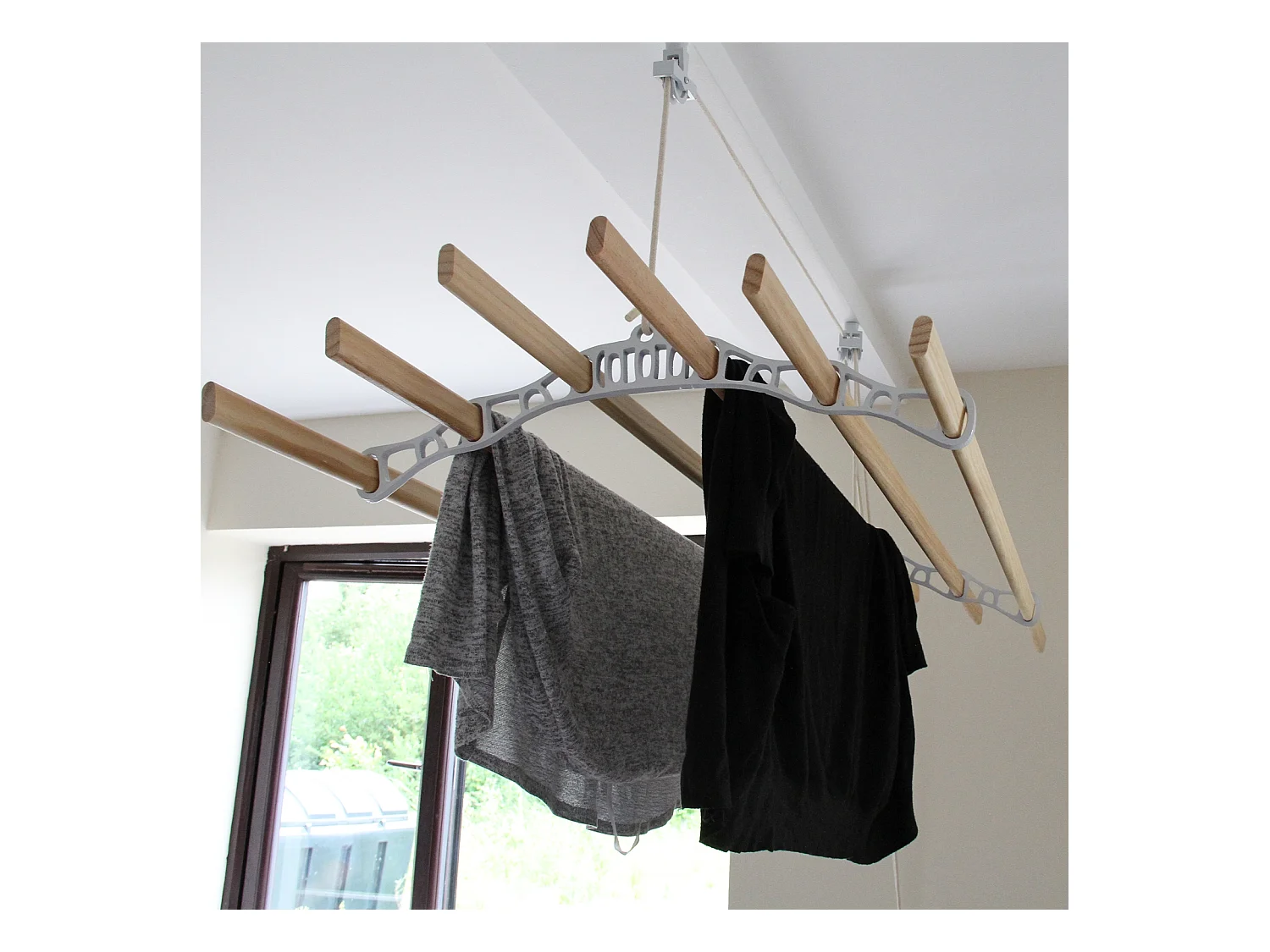 Etendoir à Linge Suspendu de 1,2 Mètre - Poulie Blanc
