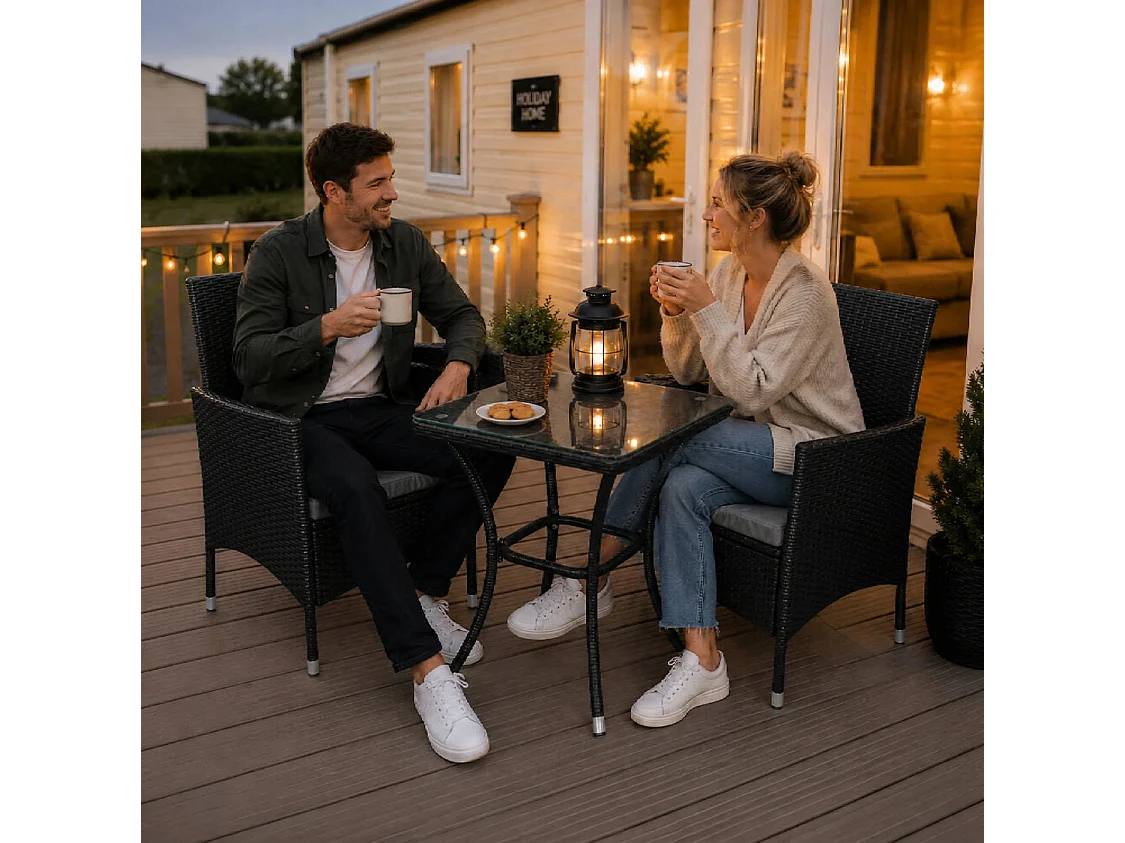 Jardí - Set Bistro da Giardino di Vimini Protezione Anti-UV con Tavolino e Due Poltron Sedie Copn Cuscini 5cm Copertura Anti-Pioggia 2 Posti - Nero