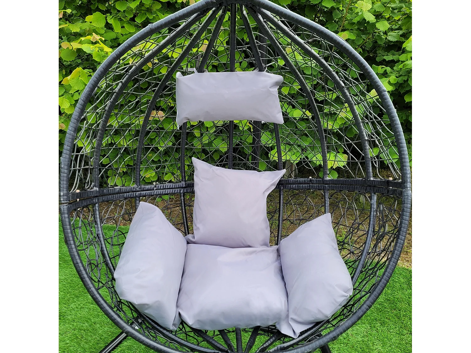 Chaise Suspendue en Rodin Noir