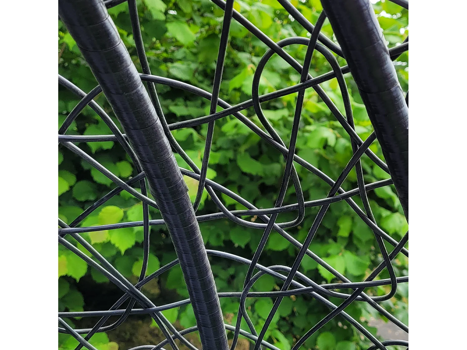 Chaise Suspendue en Rodin Noir