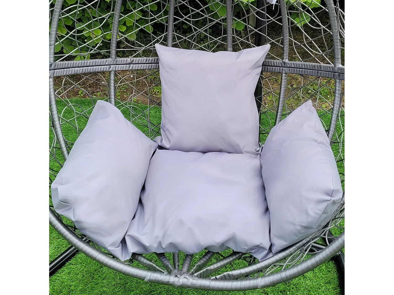 Chaise Suspendue en Rodin Gris