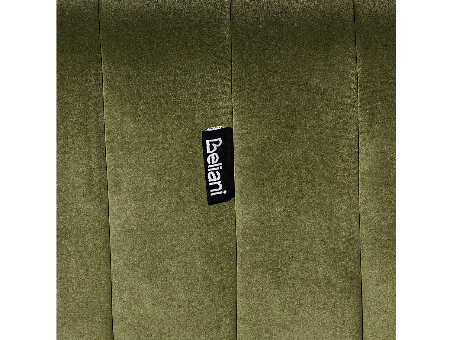 3-Sitzer Sofa Samt grün gesteppt oval Muschelform niedrige Rückenlehne Malung