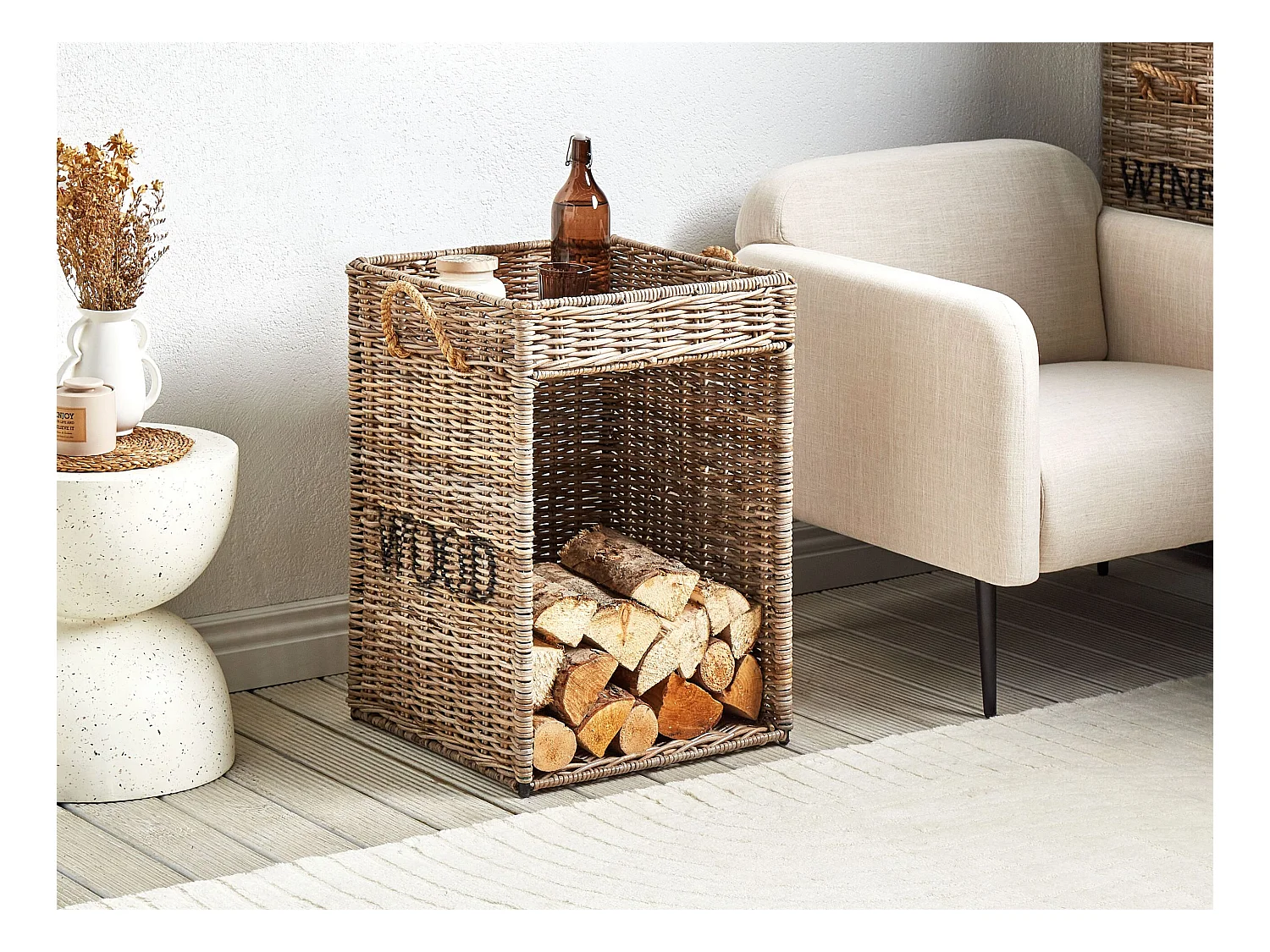 Table d'appoint en rotin clair GADARA
