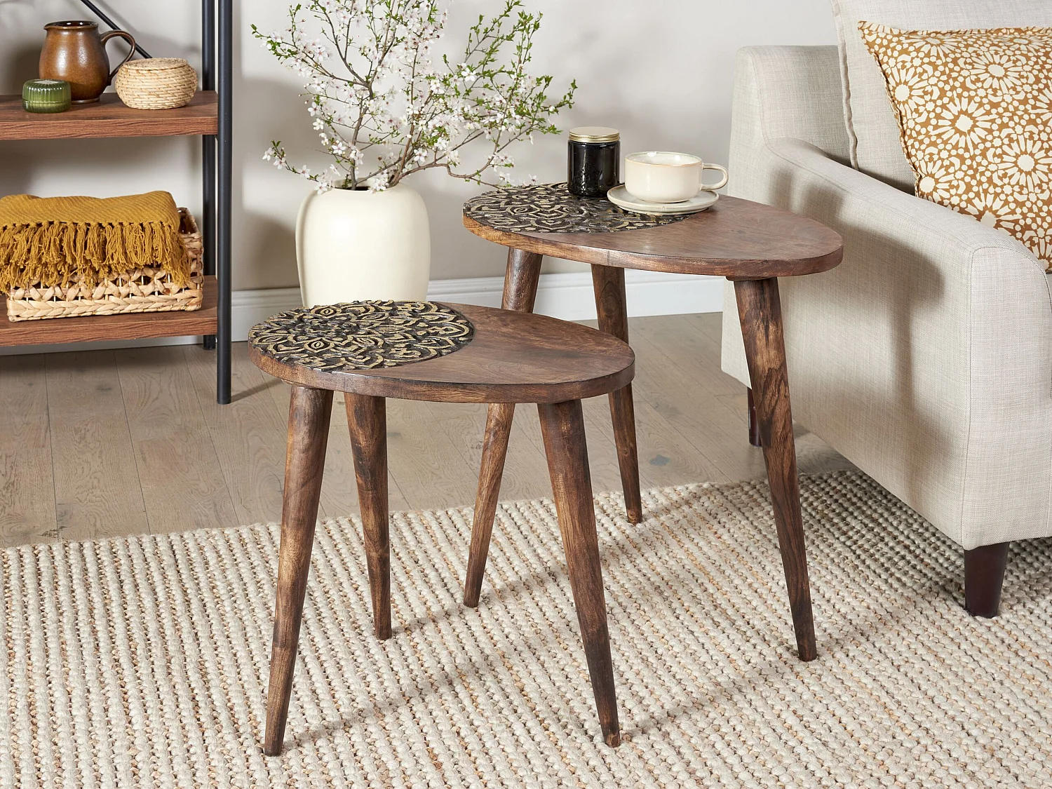 Lot de 2 tables d'appoint KHETUA Bois de manguier Marron