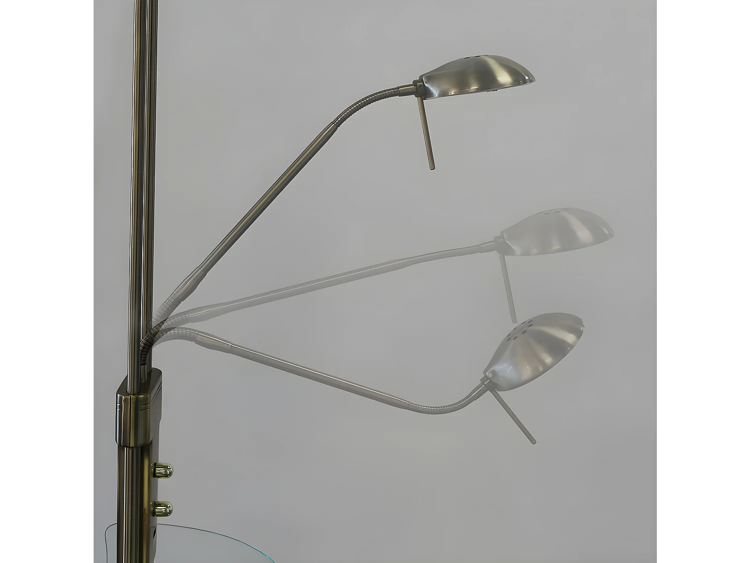 Candeeiro de pé LED Olimpia com prateleira e braço de leitura ajustável 18W+5W H180cm - Couro