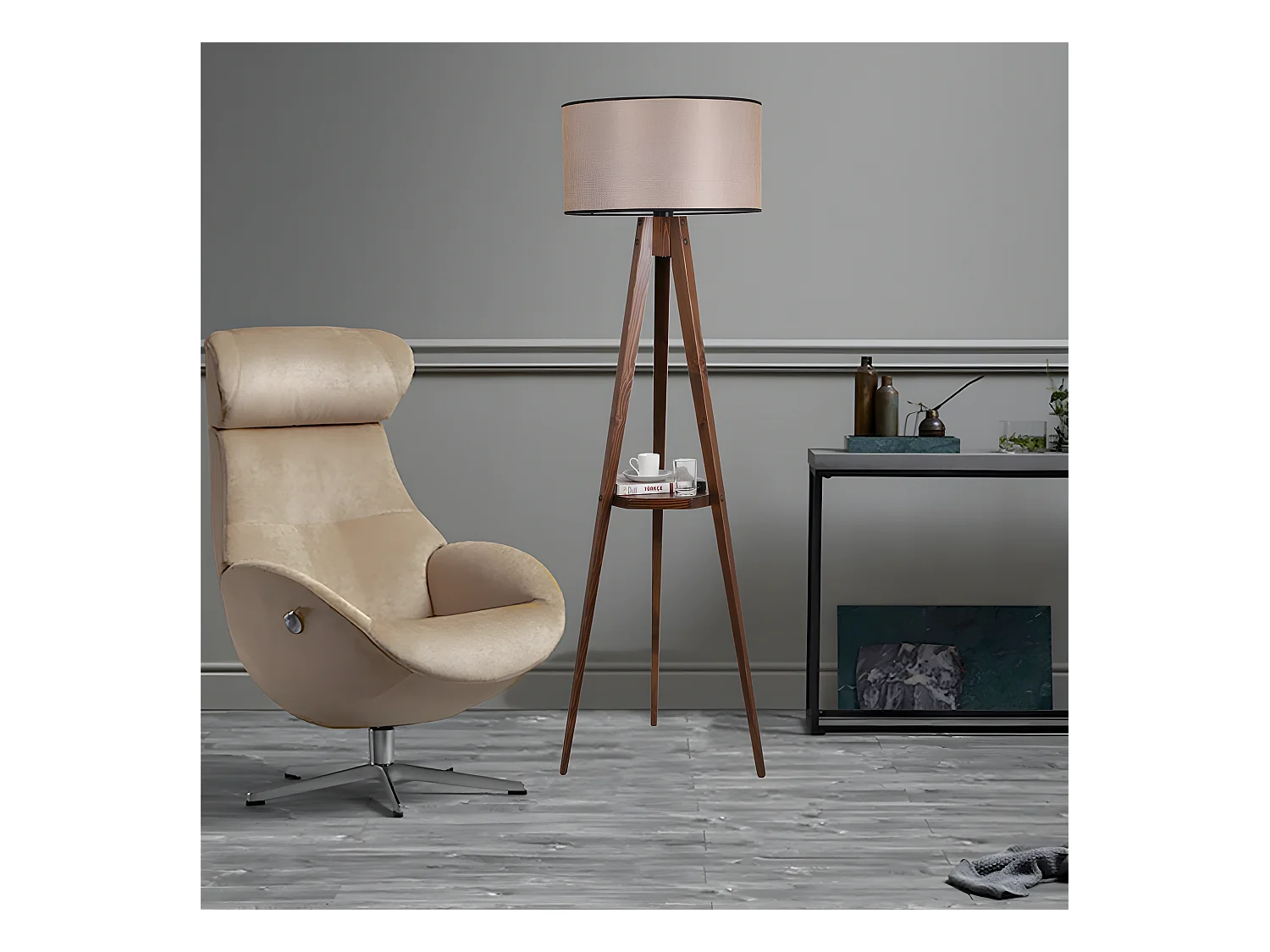 Lampada con treppiede e mensola in legno Grady e paralume in tessuto H153cm 1xE27 - Crema