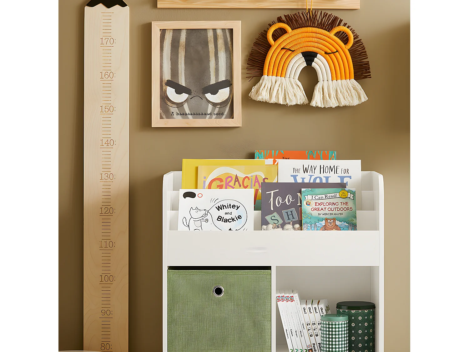 SoBuy Kinderboekenkast, opbergplank voor speelgoed en boeken, opbergkast voor kinderslaapkamer met 3 planken, 4 vakken en 2 opbergdozen, 60x34x80 cm, KMB79-W