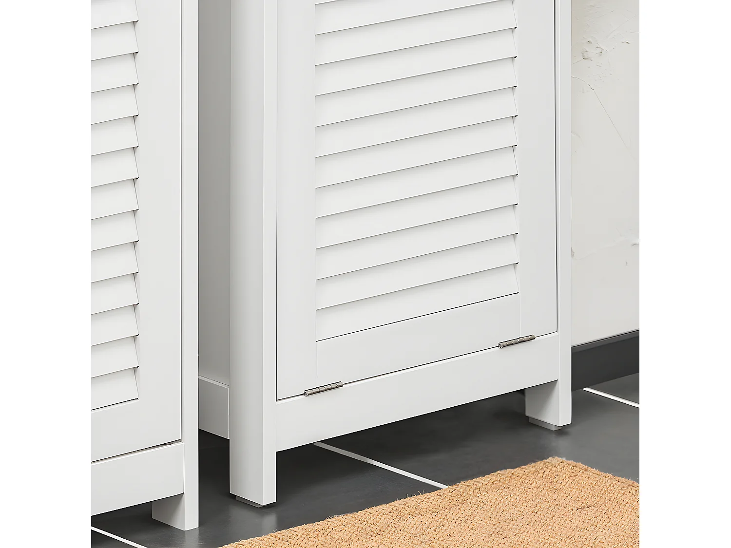 SoBuy BZR124-W Meuble Colonne de Salle de Bain, Placard Armoire Toilette Haute, avec 1 Porte, 1 Tiroir et 1 Panier à Linge Amovible