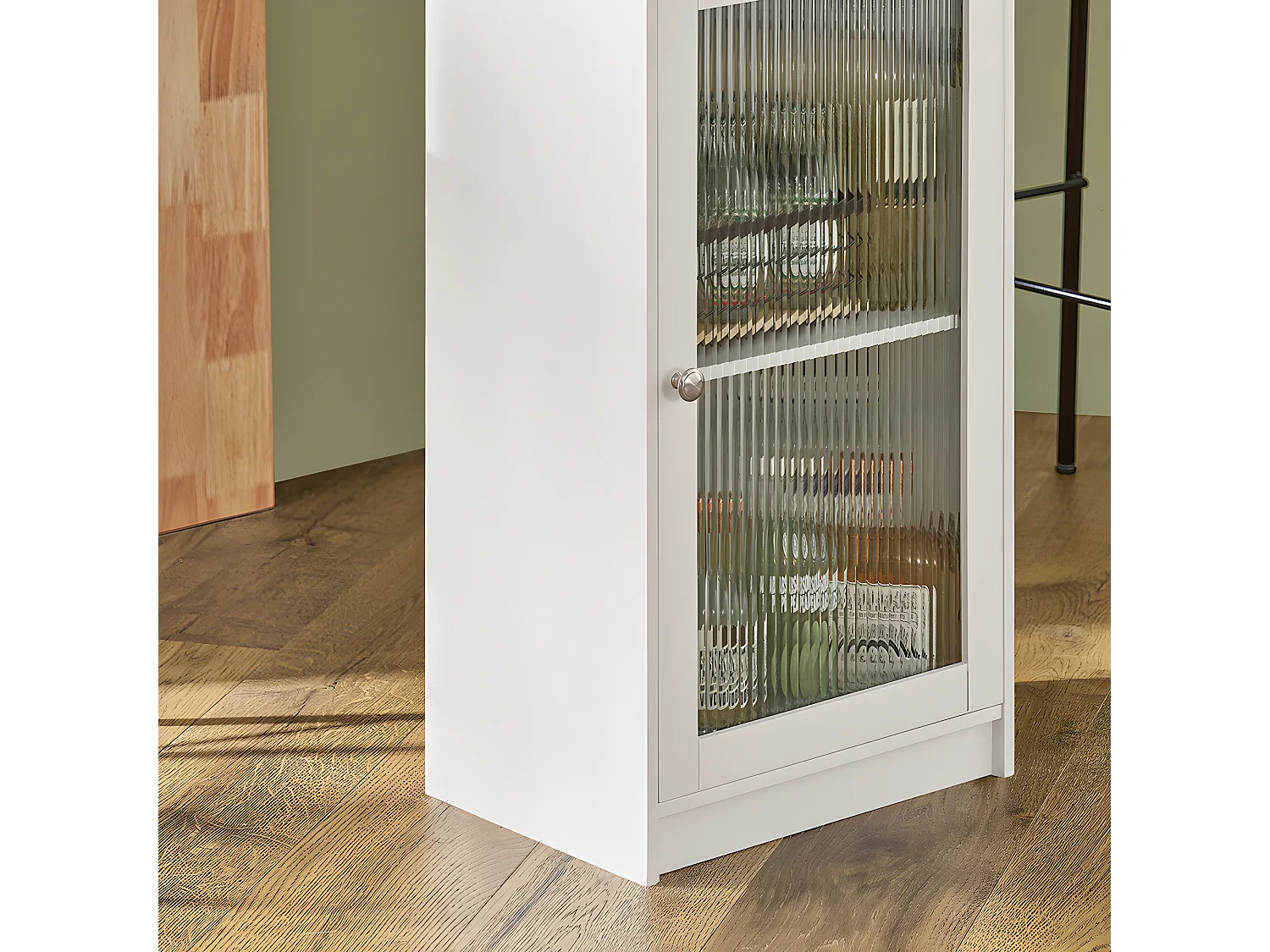 SoBuy Bartafel, keukentafel, eettafel, bistrotafel, bartafel voor keuken, eetkamer met 1 deur en glashouder, 108 x 40 x 105 cm, FWT99-WN