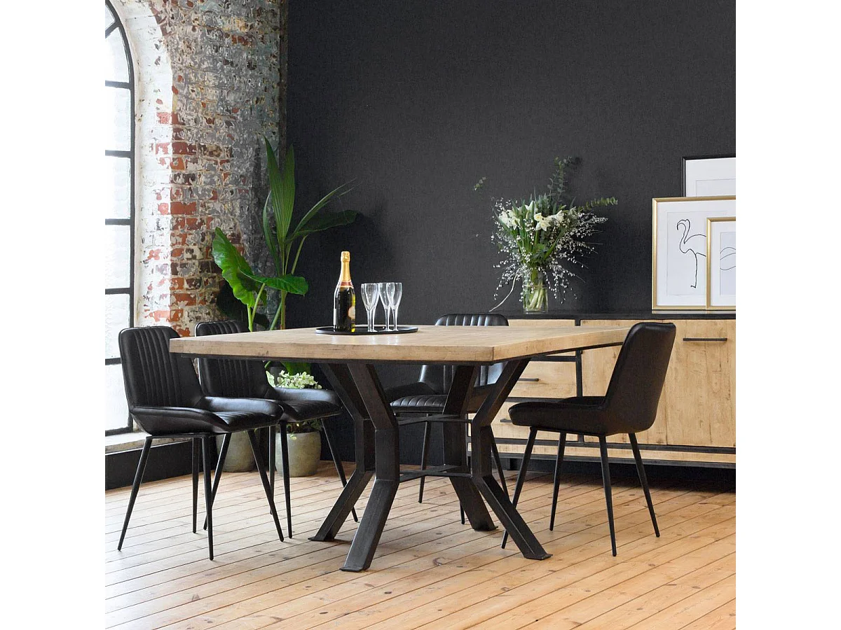 Table à manger carrée en bois de manguier et métal Opposite