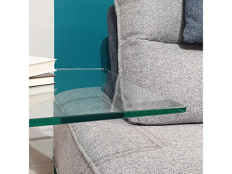 Bout de canapé carré H. 62 cm en verre trempé avec 4 roulettes - ICE