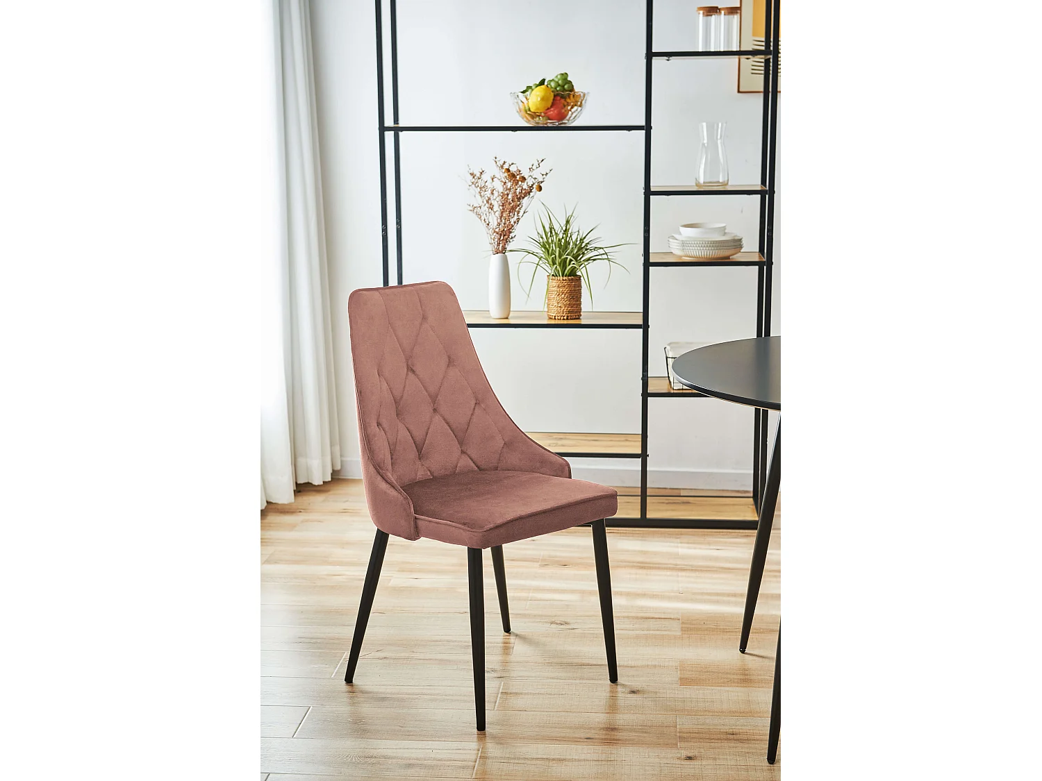 Esszimmerstühle mit Samt 2er Set AKORD SJ.054 Gepolsterter Gesteppter Stuhl aus Velours in Rosa