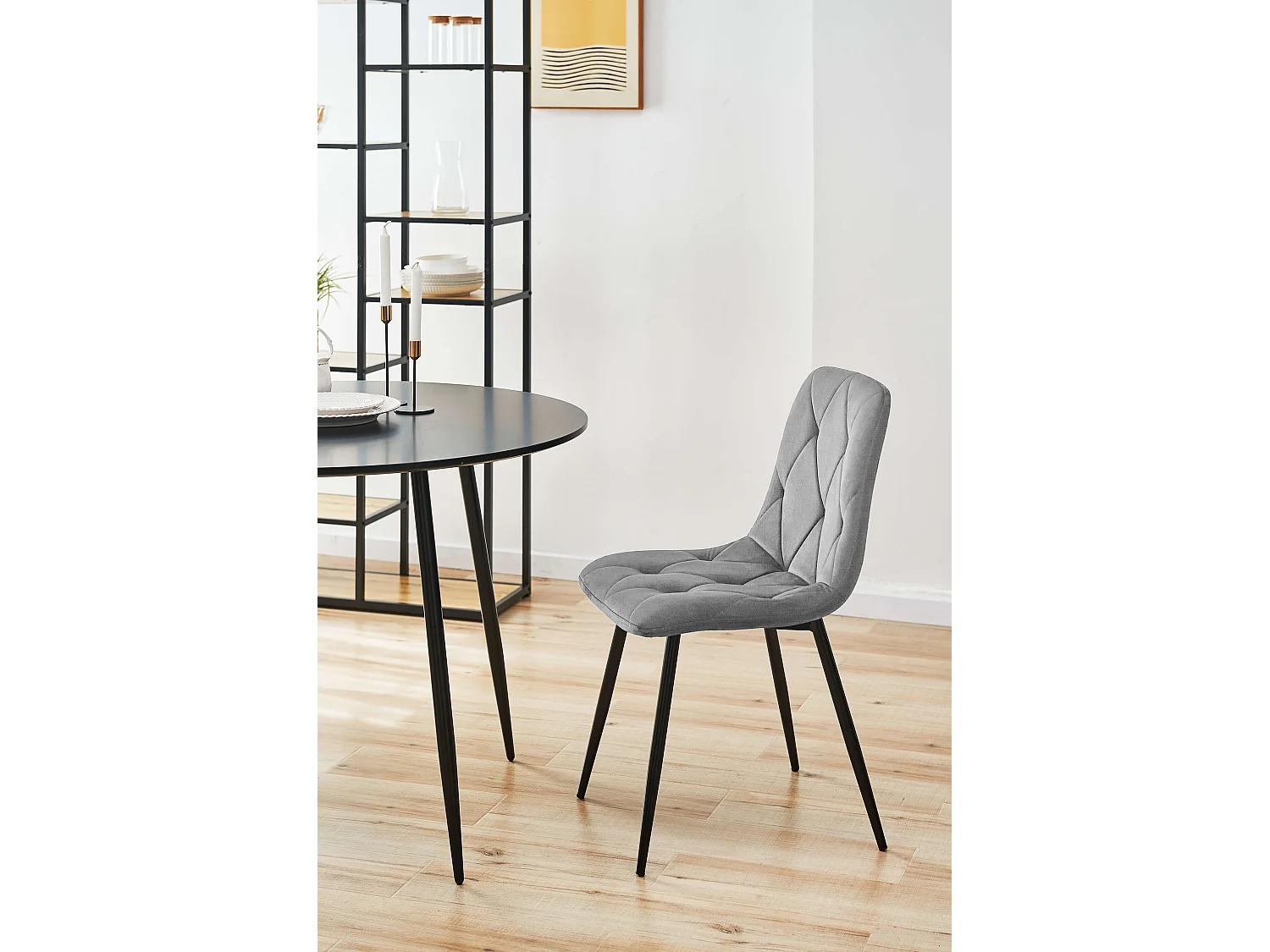 Lot de 4 chaises matelassées de salle à manger en velours AKORD SJ.3 Grise
