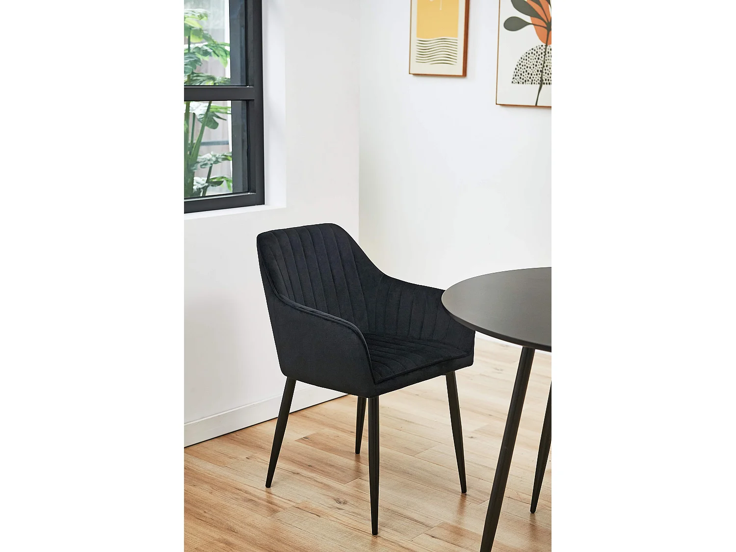 Esszimmerstühle mit Samt 2er Set AKORD SJ.040 Gepolsterter Gesteppter Stuhl aus Velours in Schwarz