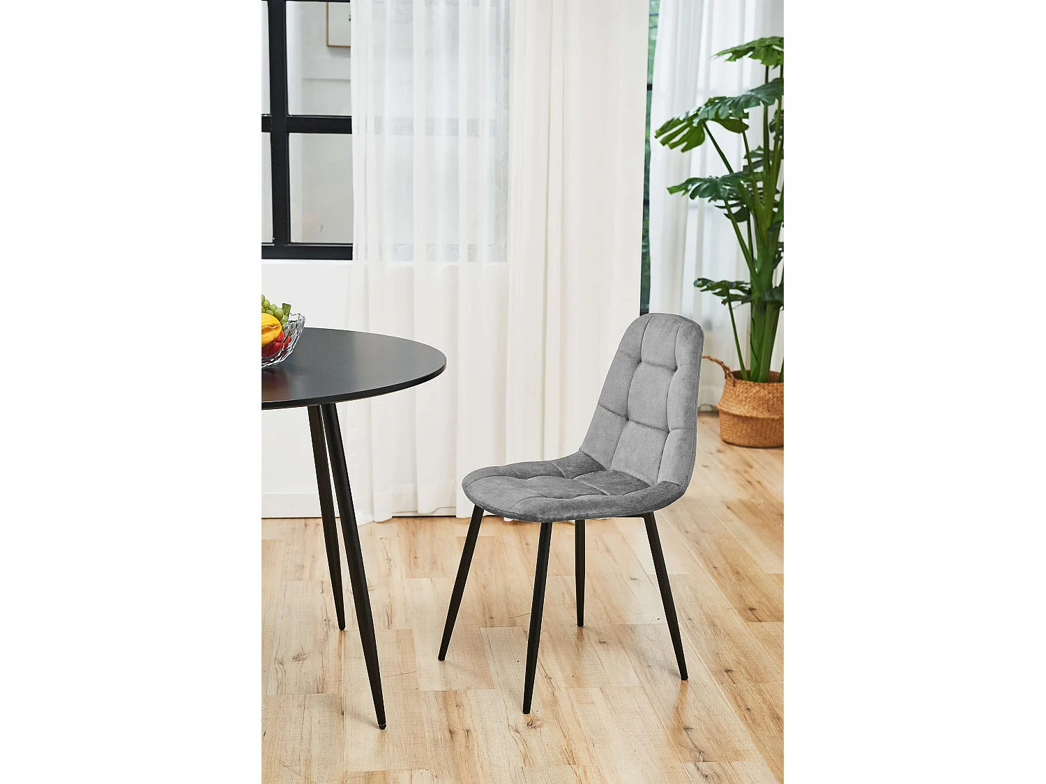 Lot de 2 chaises matelassées de salle à manger en velours AKORD SJ.1 Grise