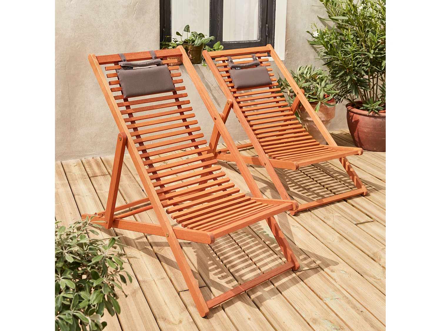 Set di 2 sedie sdraio in legno con doghe e poggiatesta, marrone