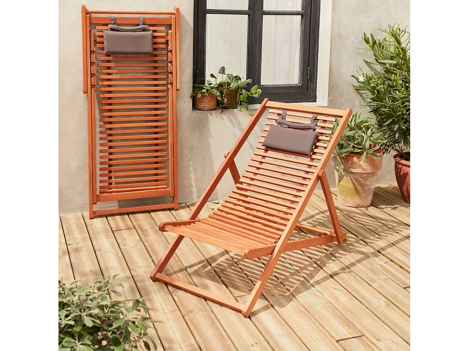 Set di 2 sedie sdraio in legno con doghe e poggiatesta, marrone