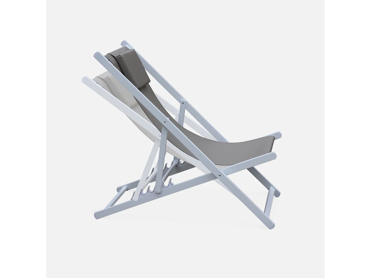 Lot de 2 bains de soleil - Gaia taupe - en aluminium blanc et textilene taupe avec coussin repose tête. chilienne