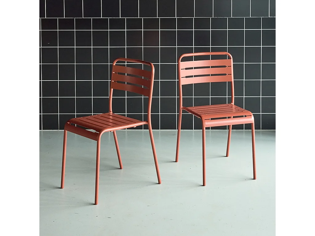 Lot de 2 chaises de jardin acier. 2 places. terracotta. Amelia. L44 x P52 x H79cm