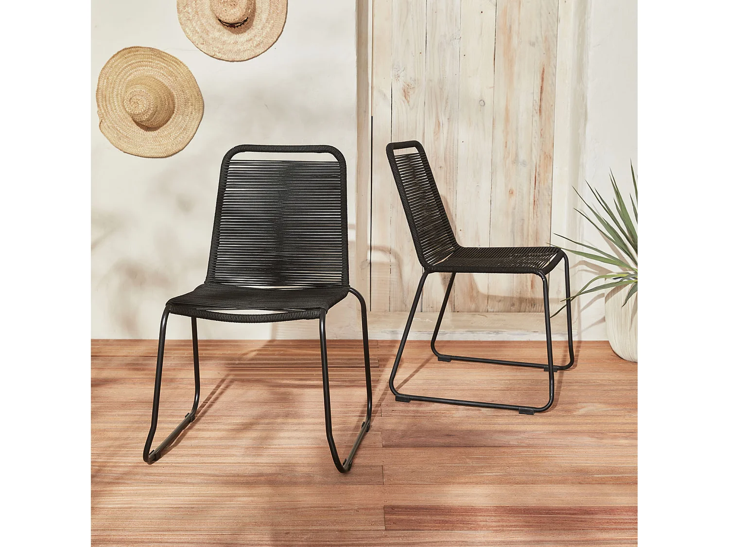 Lot de 2 chaises de jardin en corde BRASILIA. noir. empilables. extérieur