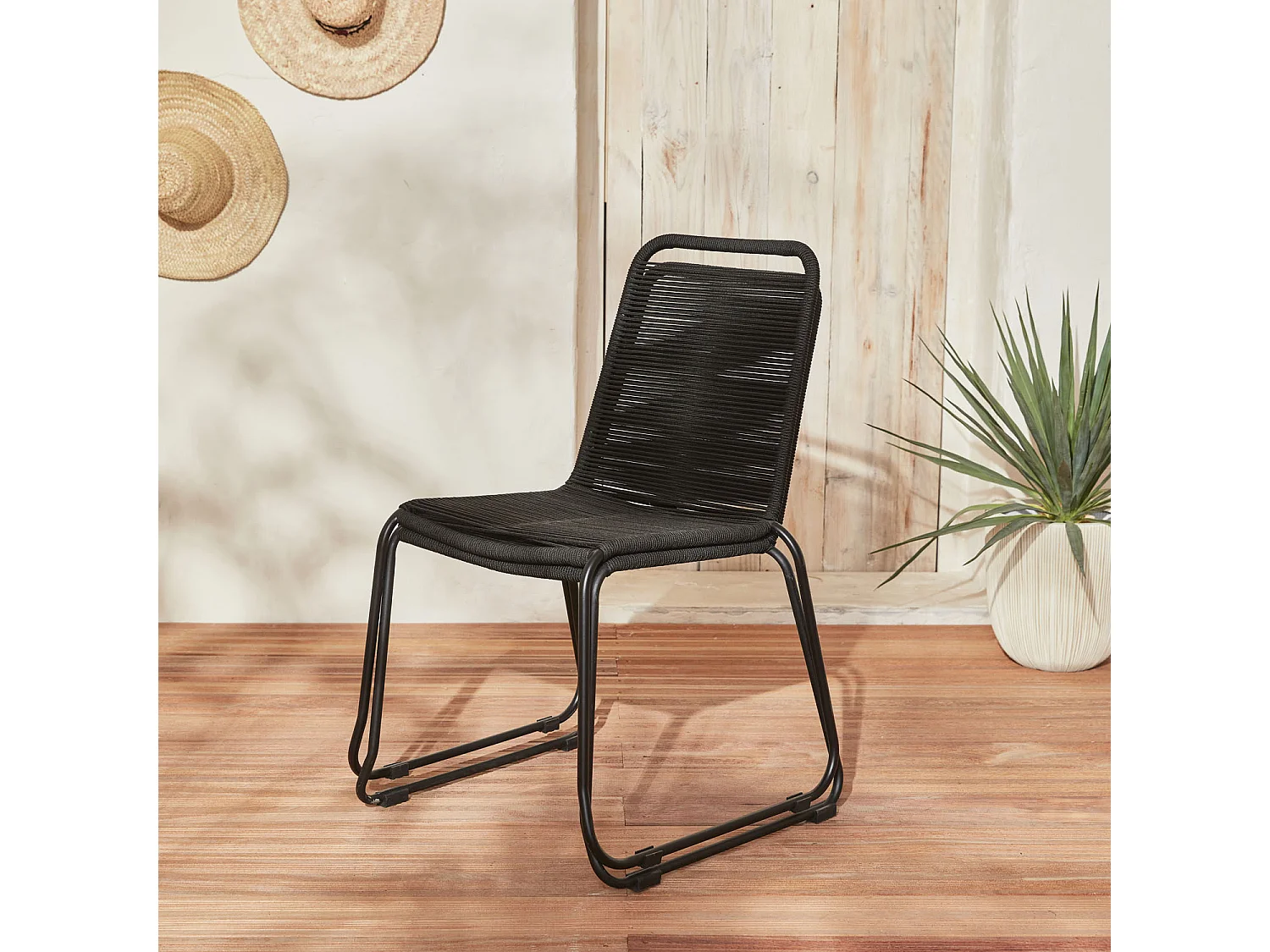 Lot de 2 chaises de jardin en corde BRASILIA. noir. empilables. extérieur