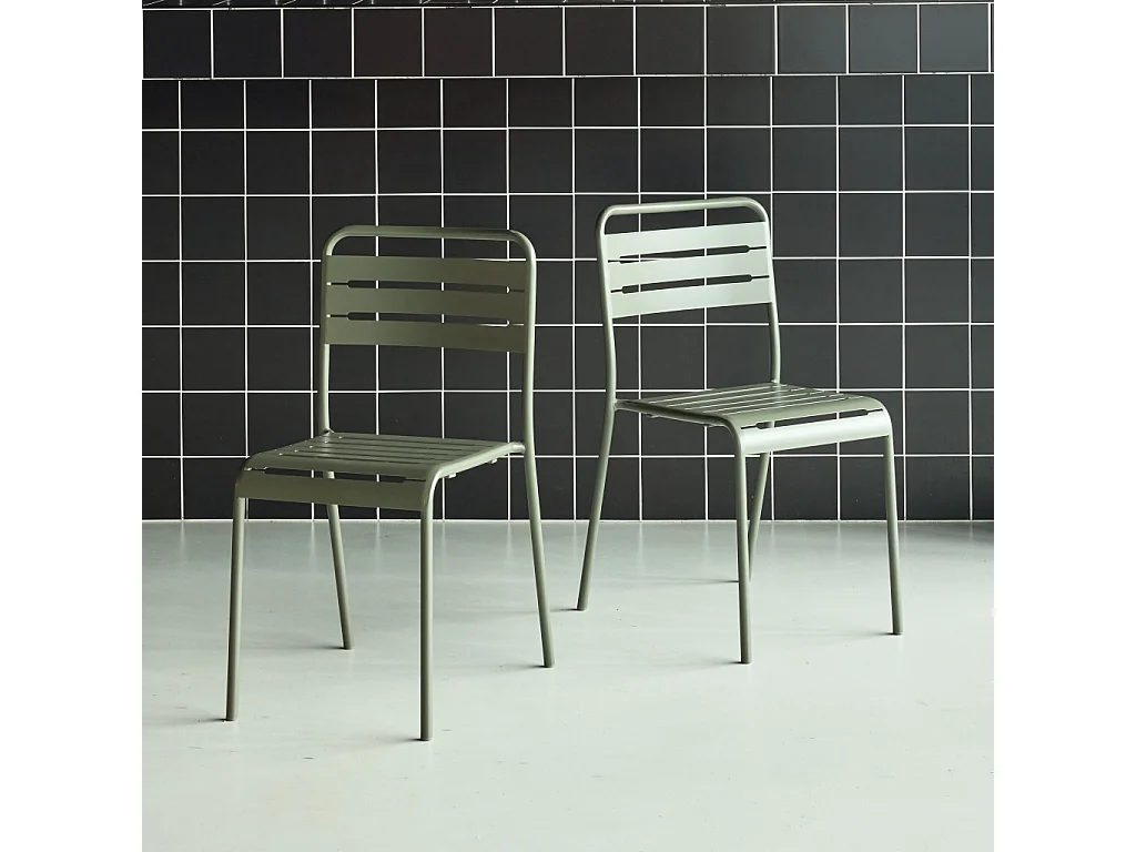 Lot de 2 chaises de jardin acier. 2 places. savane. Amelia. L44 x P52 x H79cm