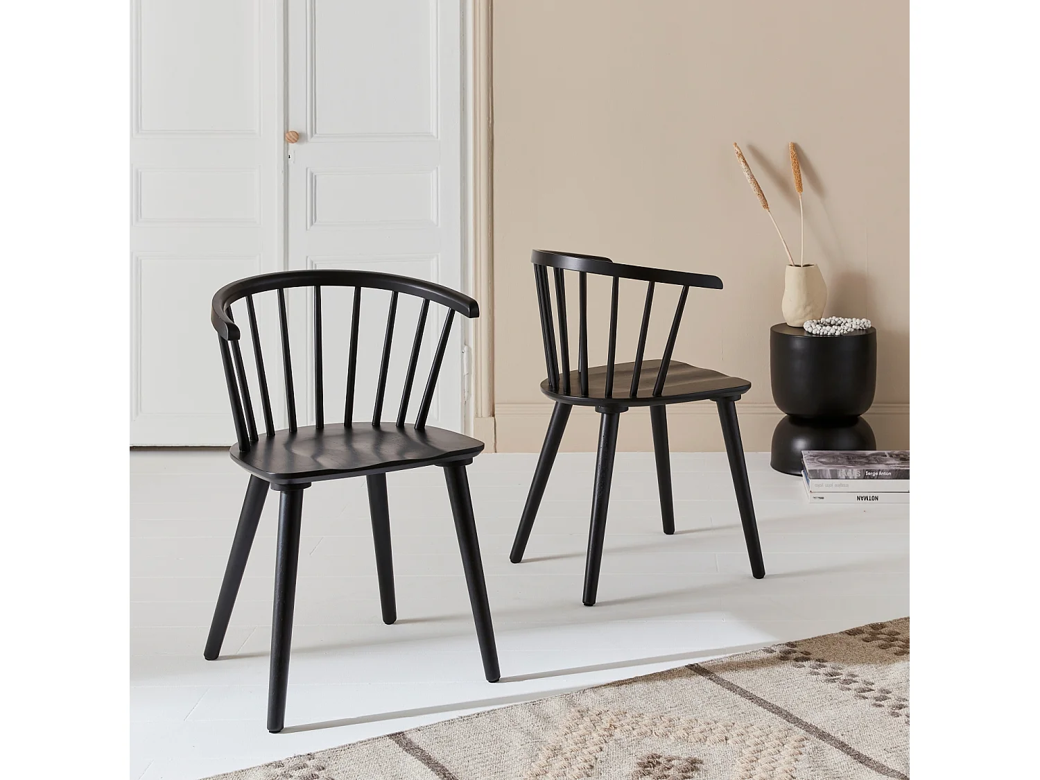 Silla de bar de madera y contrachapado, set de 2 negro