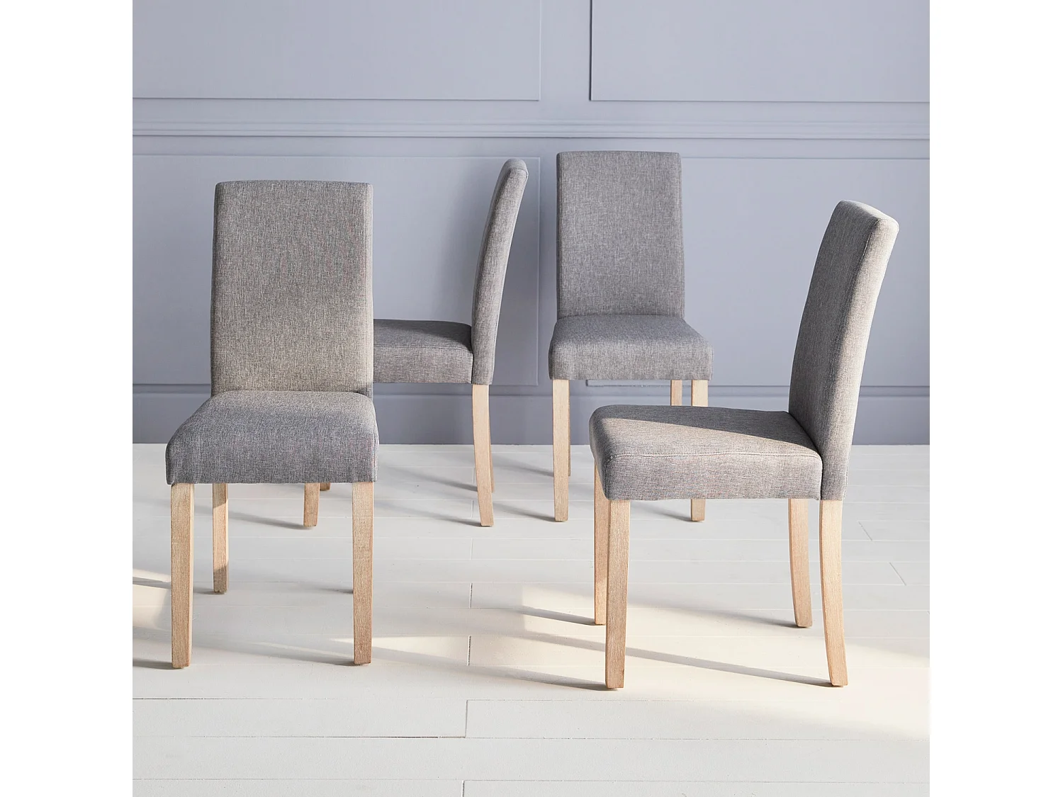 Silla de tela con patas de madera, set de 4 gris claro