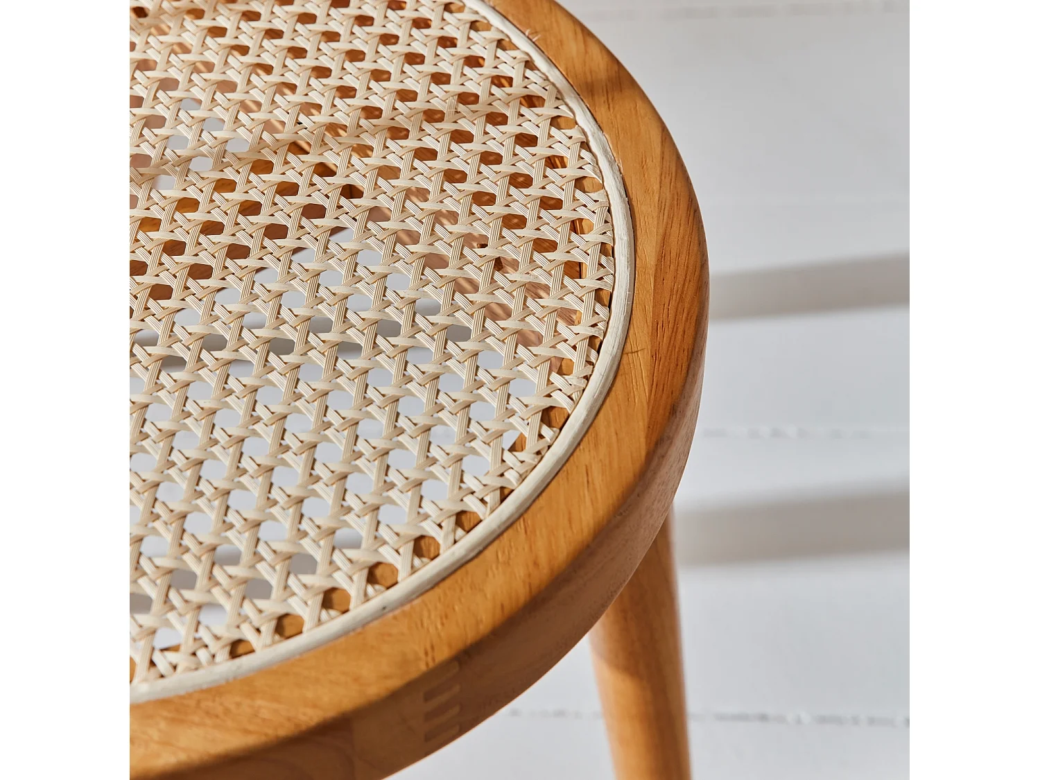 Set di 2 sedie in legno e rattan intrecciato, stile vimini, marrone