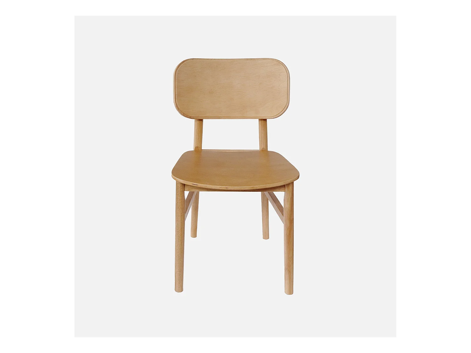 Lot de 2 chaises en bois d'hévéa. forme courbée. finition brossée