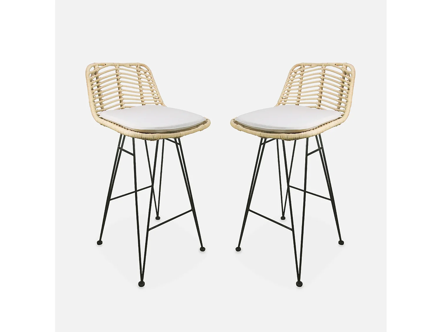 Taburete de bar de metal y ratán, set de 2 beige