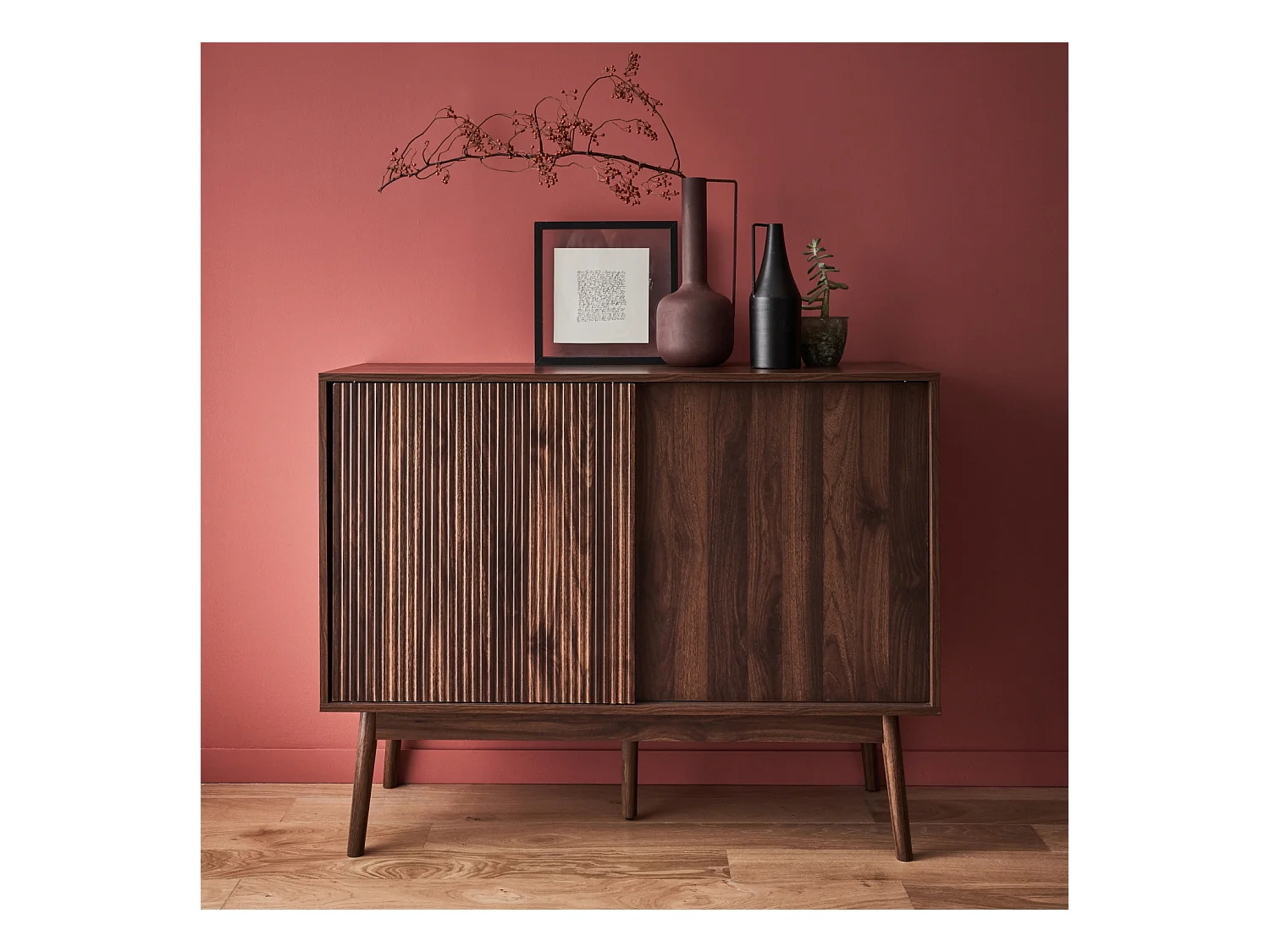 Buffet de rangement décor bois de noyer. 2 portes coulissantes. buffet haut. vaisselier. L 115 x l 39.5 x H 90cm - Linear