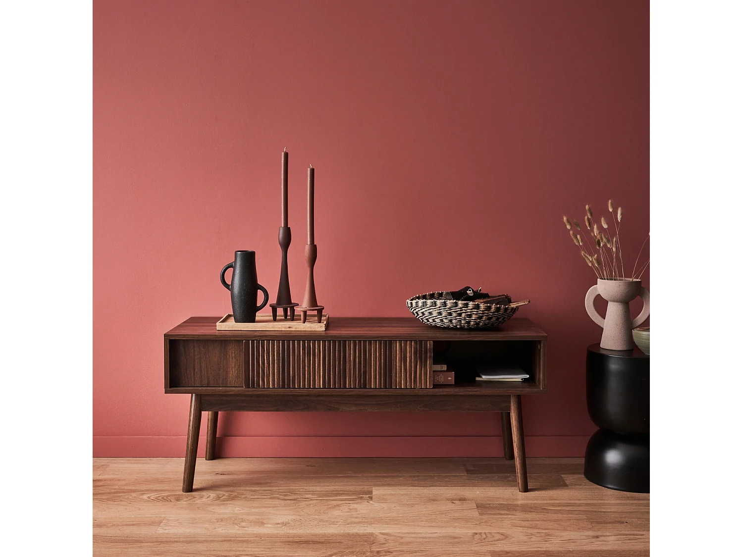 Mobile tv scandinavo a 2 ante effetto legno, 115cm, marrone scuro