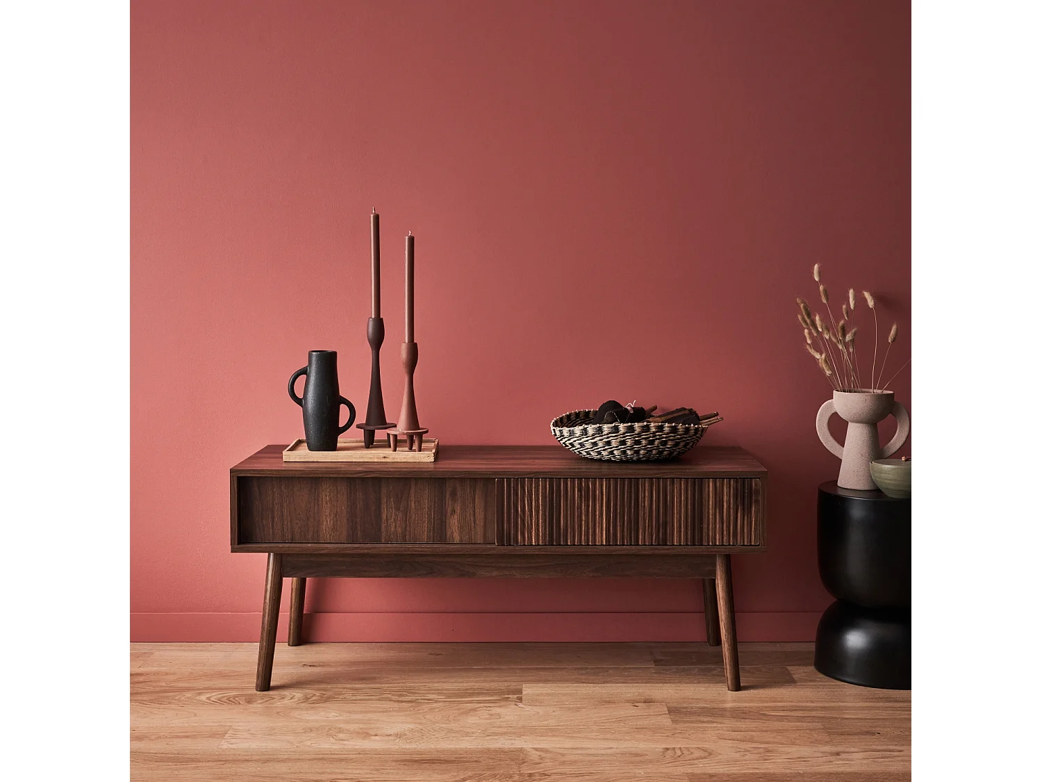 Mobile tv scandinavo a 2 ante effetto legno, 115cm, marrone scuro