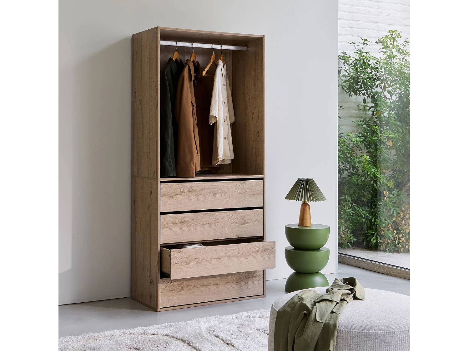 Module dressing avec 4 tiroirs et 1 penderie naturel. panneaux stratifiés