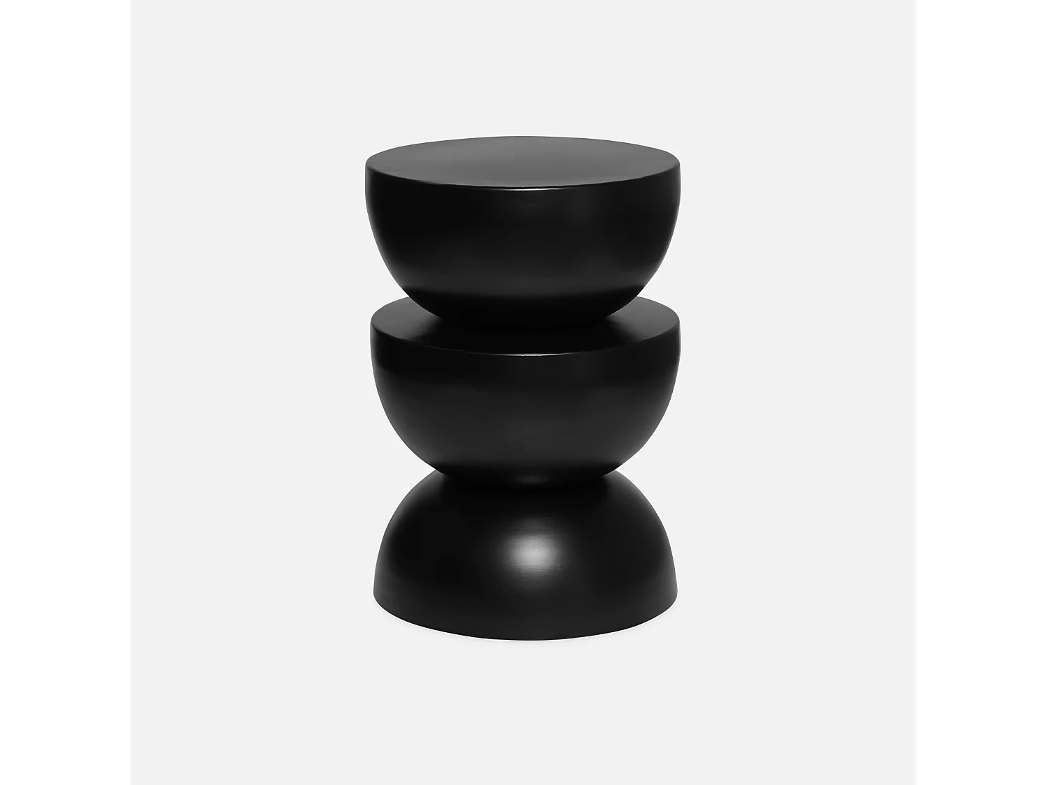 Mesa auxiliar o mesita de metal negro