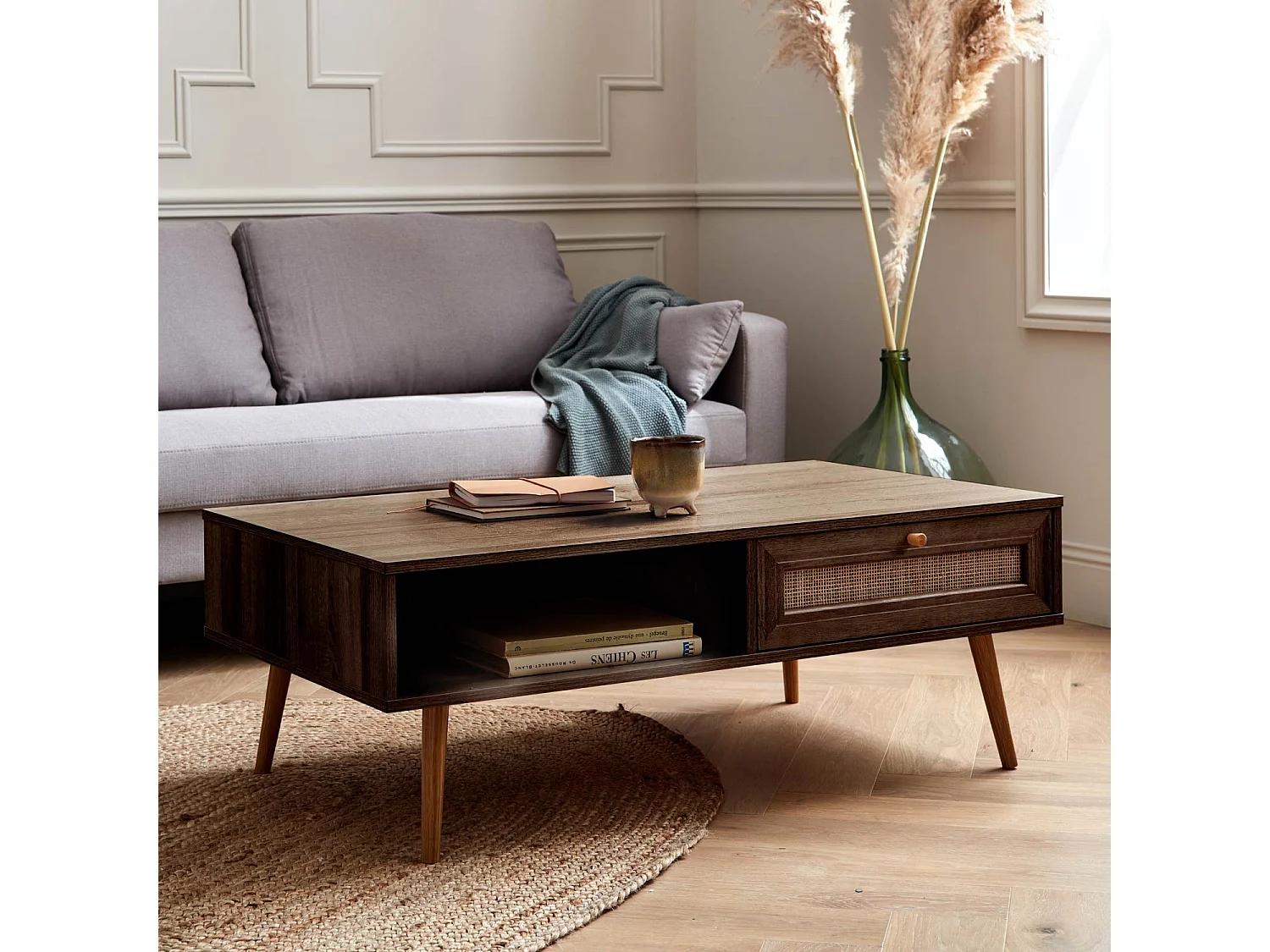 Mesa de centro estilo escandinavo de caña madera oscura