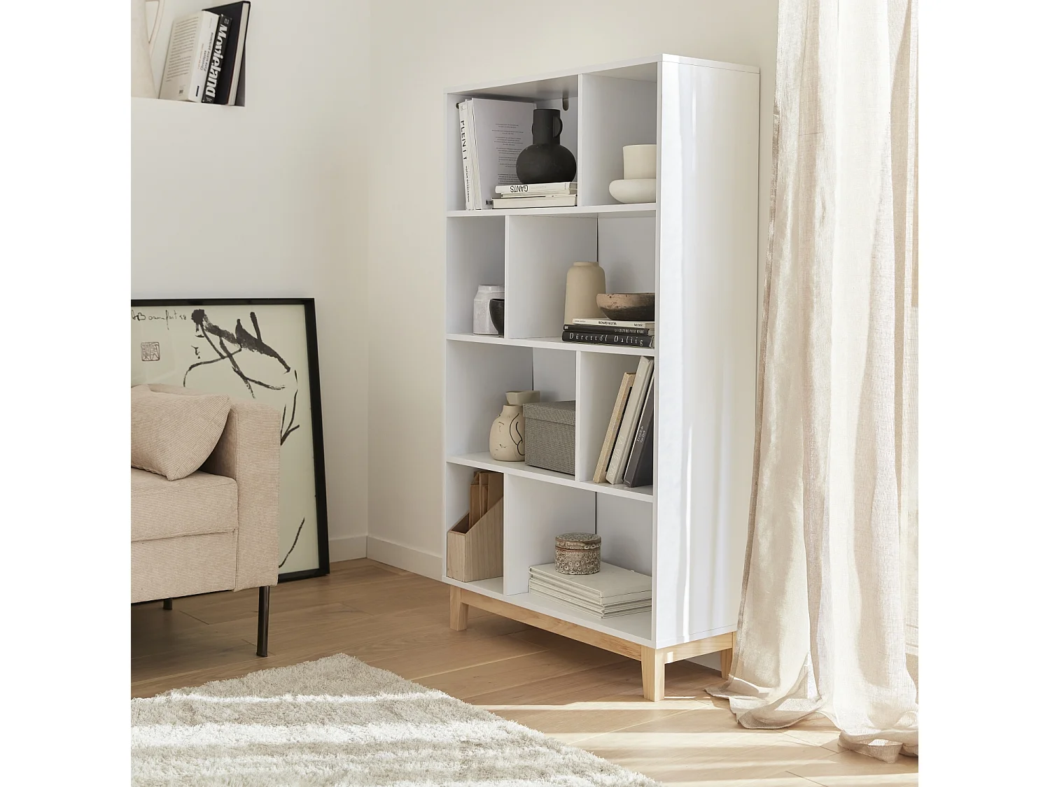 Libreria effetto legno con gambe in legno e 4 ripiani, bianco