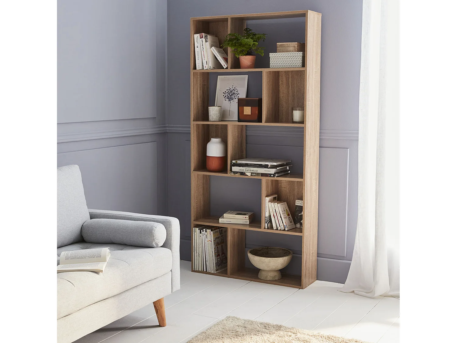 Bibliothèque design asymétrique – Pieter – 5 étagères. 10 compartiments de rangement. 83x23x173cm
