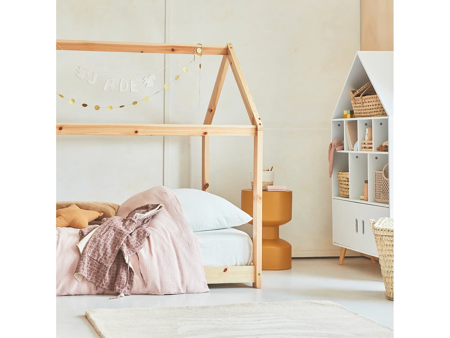 Tavolino, fine divano, comodino in metallo, 30x47cm, mostarda