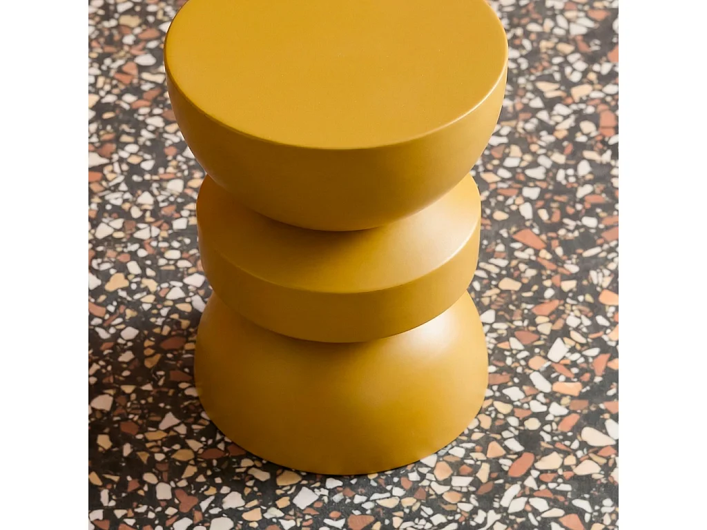 Tavolino, lato divano, comodino metallo, mostarda