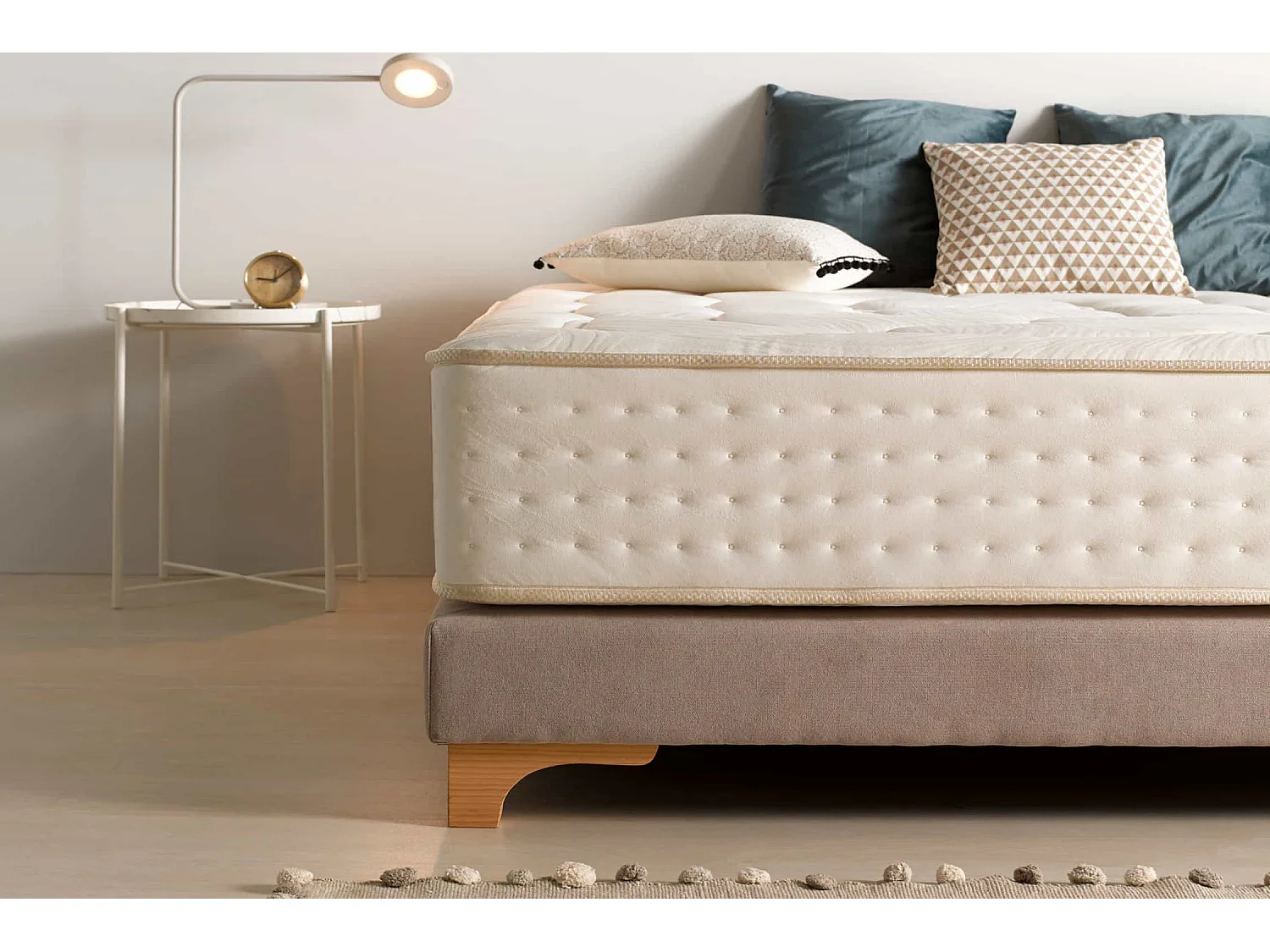 Matelas Mousse à memoire de forme Regal Supreme - 140X190, 30cm - Moonia