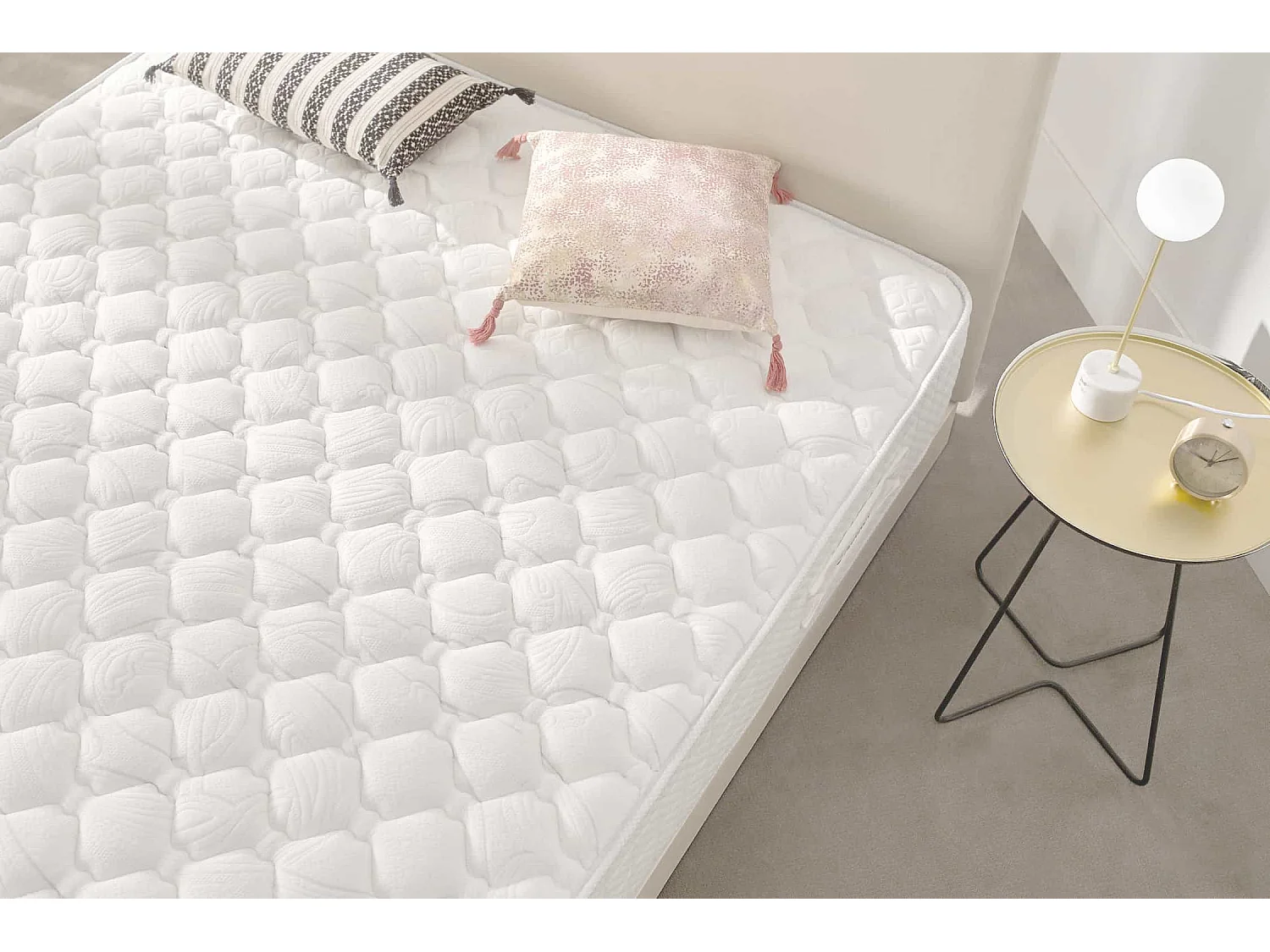 Matelas Ressorts Ensachés Royal Exclusive Ressorts ensachés, 30cm, 135x200cm - Moonia