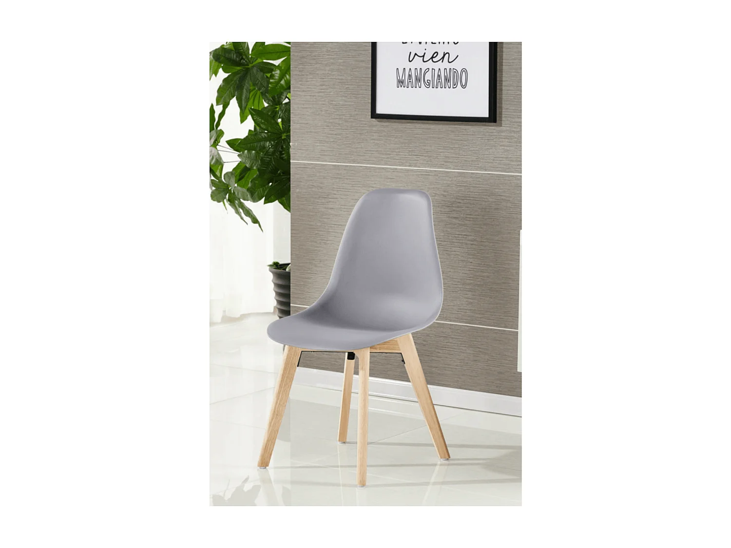 Lot de 4 chaises en plastique Ghost - Pieds en bois - Blanc