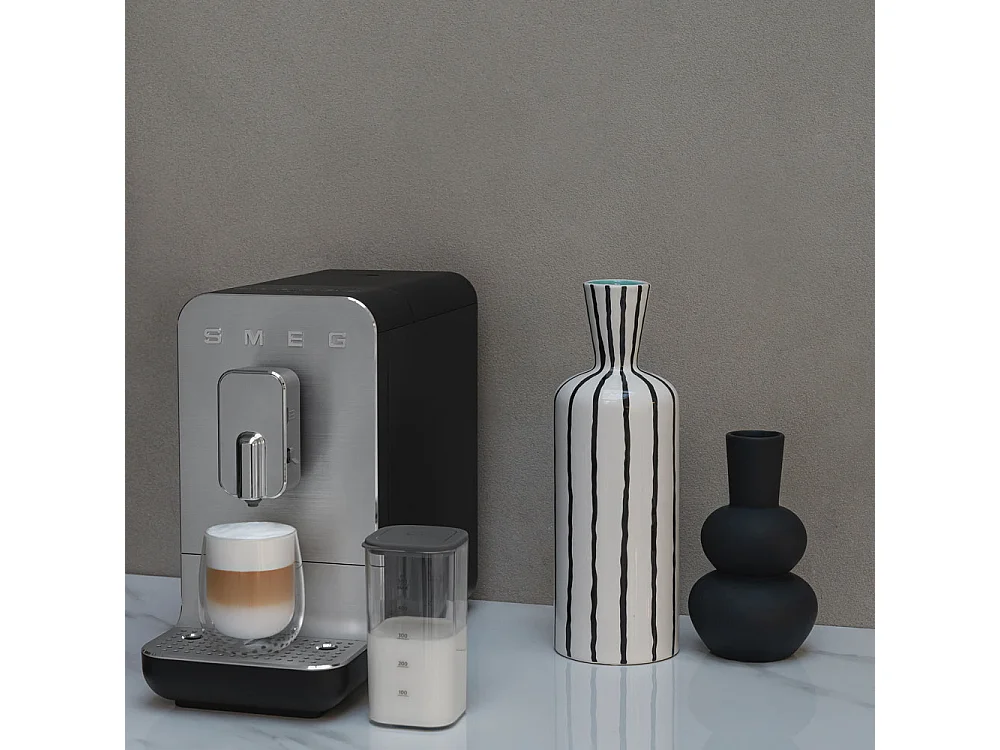 Robot café Expresso broyeur Noir BCC13