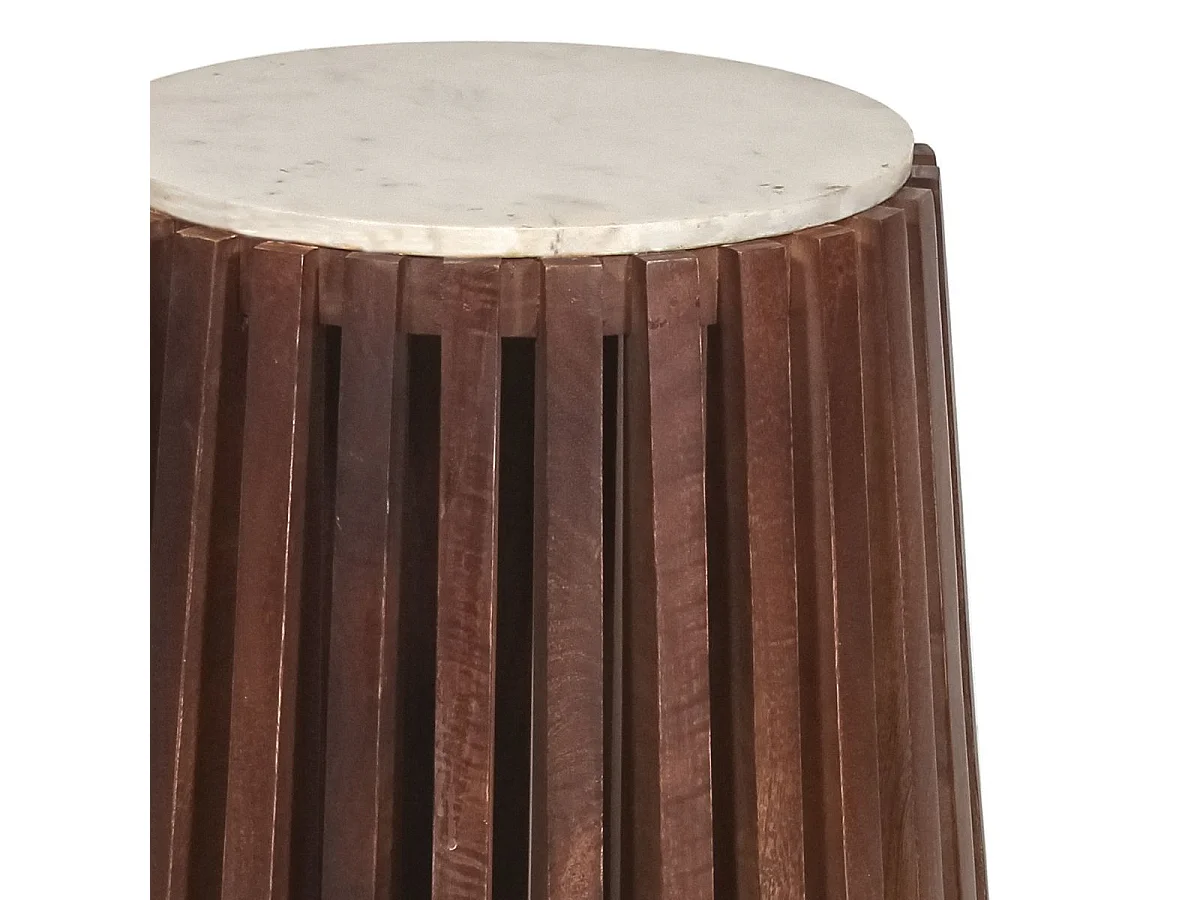 HOLDEN - Bout de canapé en Marbre Blanc et Socle en Manguier Teinté Noyer