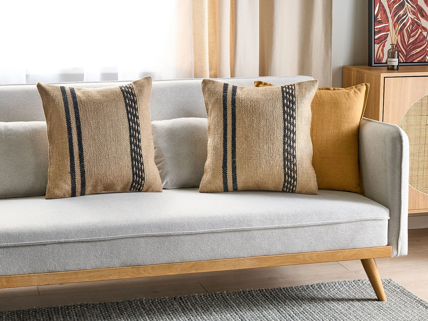 Lot de 2 coussins décoratifs DESALIX Jute 45 x 45 cm Beige À rayure