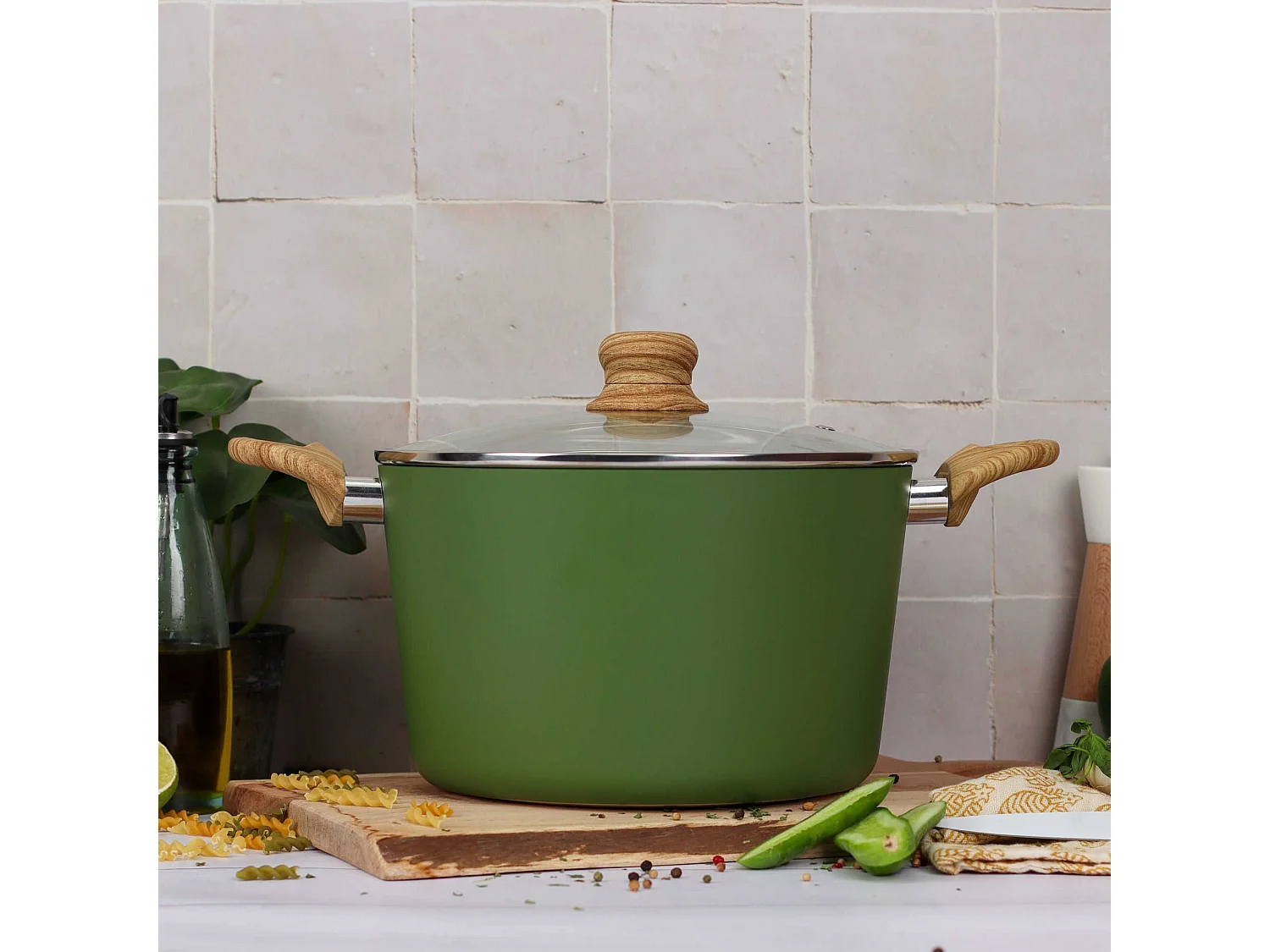 Menastyl - Set De 7 Pieces Colorama Olive - Poeles/casseroles/faitout - En Aluminium - Revetement Antiadhesif En Ceramique