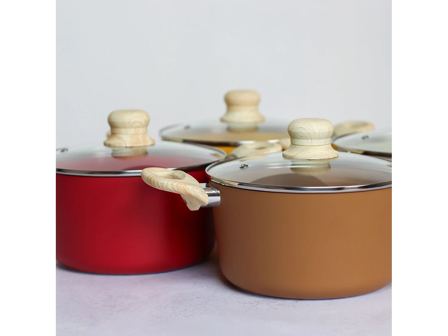 Menastyl - Faitout 20cm Colorama Noisette - En Aluminium - Revetement Antiadhesif En Ceramique